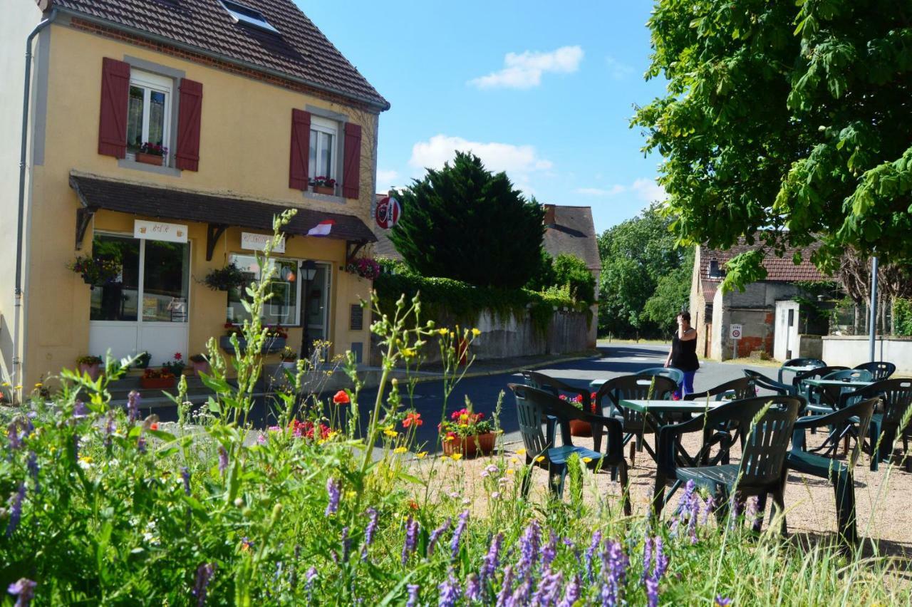 Gite De Lalizolle Extérieur photo